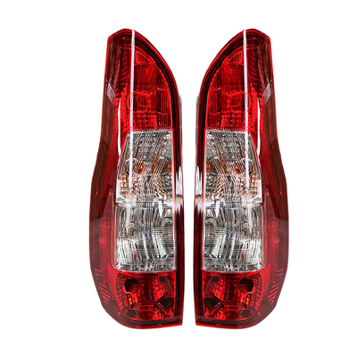 Upgrade Ihren Foton Gratour Minibus V3 mit 12V Hinterkombinationsbaugruppe C3372010010A0
